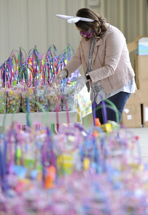 Drivethru baskets News, Sports, Jobs Messenger News